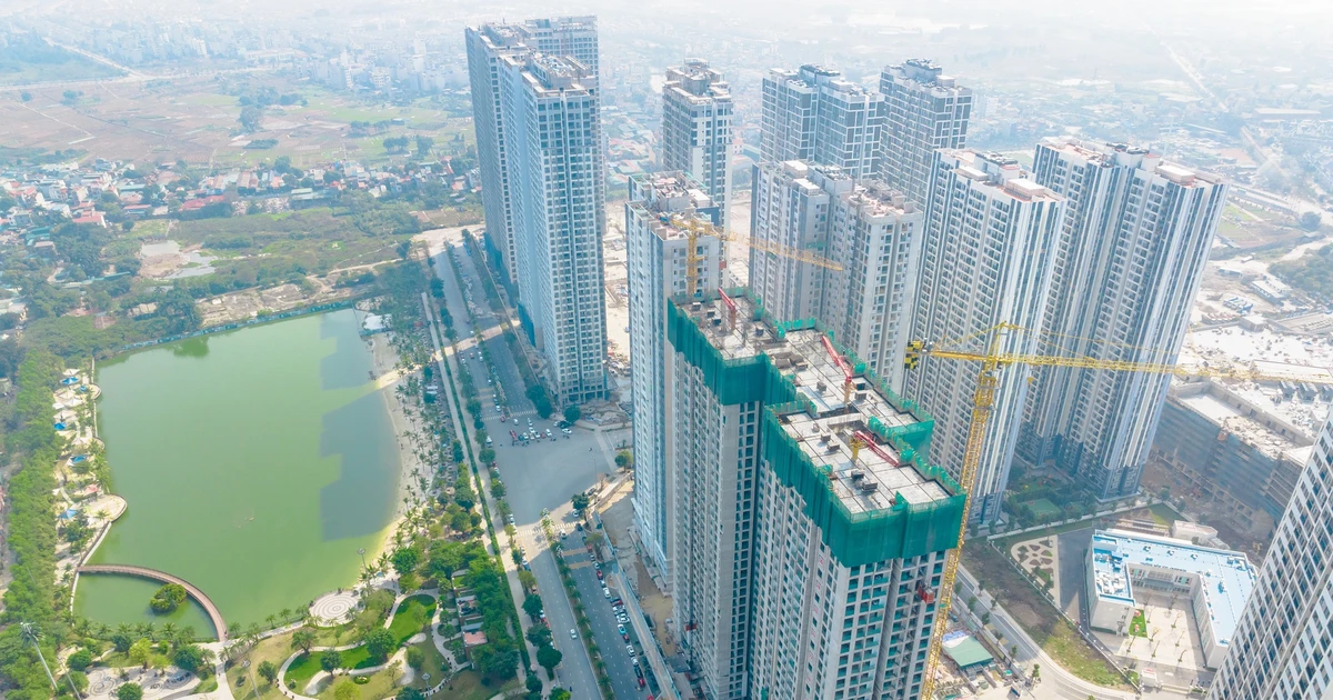 Suku bunga hipotek mencapai level tertinggi dalam tiga tahun, sementara transaksi properti anjlok.