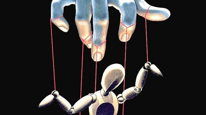 전문가들은 인공지능이 통제 불능 상태에 이를 가능성이 있는 '중반' 단계에 이르렀다고 경고합니다.
