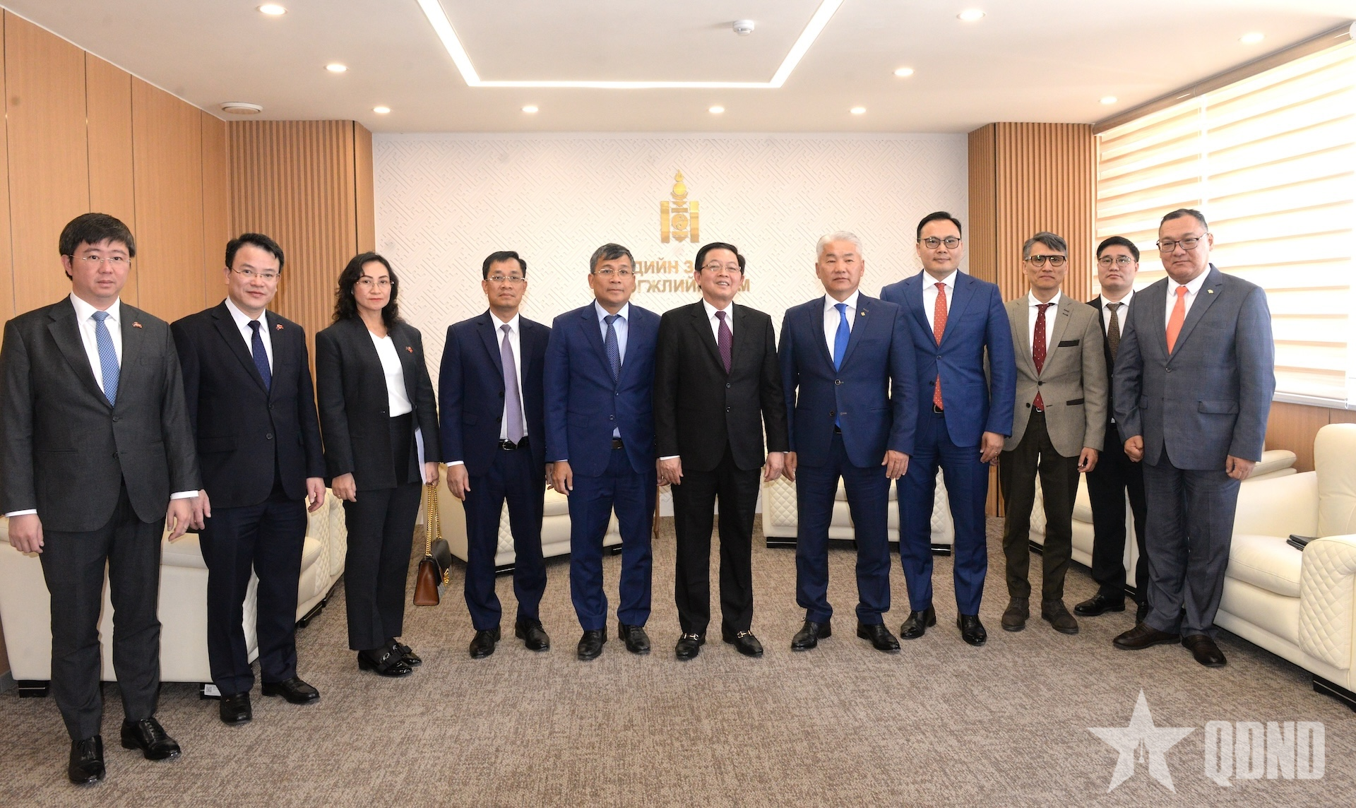 Vietnam en Mongolië bevorderen de samenwerking op het gebied van handel, investeringen en logistiek.