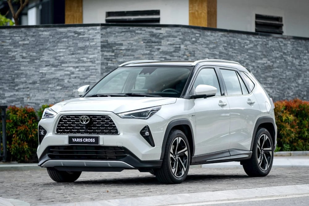 yaris cross hev.jpg