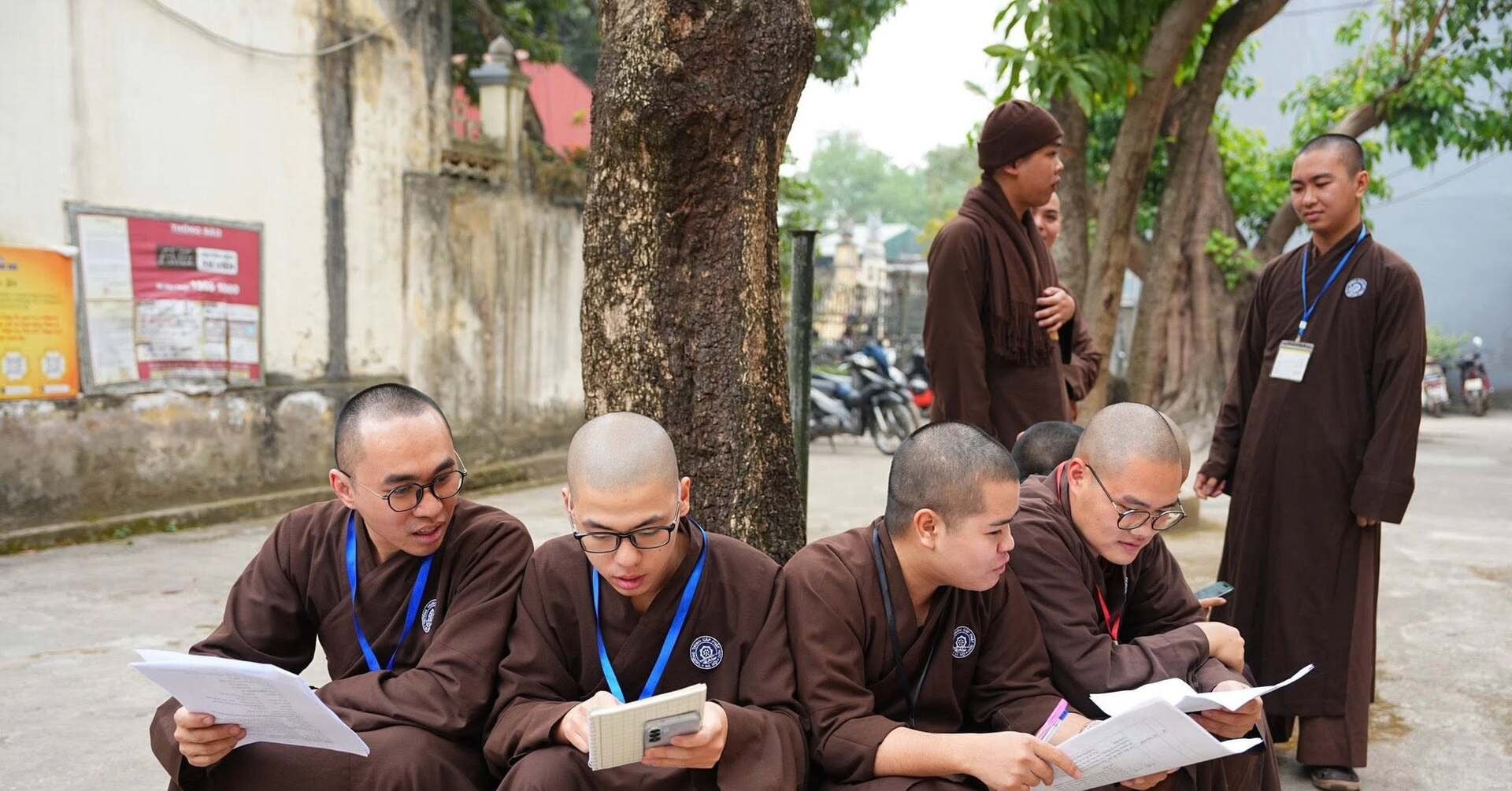 Religious education: Respecting autonomy, standardizing legal accountability.