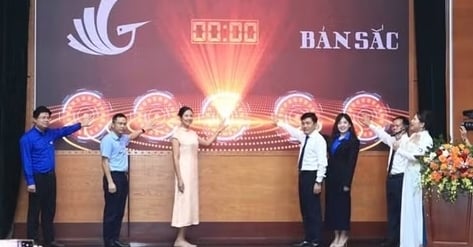 인공지능 활용을 장려하여 베트남 문화적 가치를 혁신하고 전파합니다.