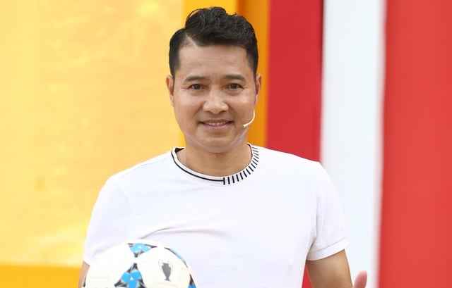 Mantan bintang sepak bola Hong Son menjelaskan mengapa ia berpartisipasi dalam reality show di usia 55 tahun.