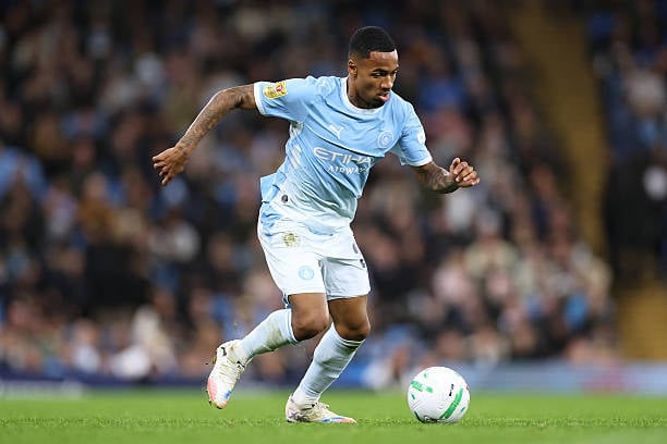 Man Citys unga stjärnor krossade Norwich med 5-0. Allan có màn ra mắt như mơ. Ảnh của Alex Livesey - Danehouse/Getty Images.