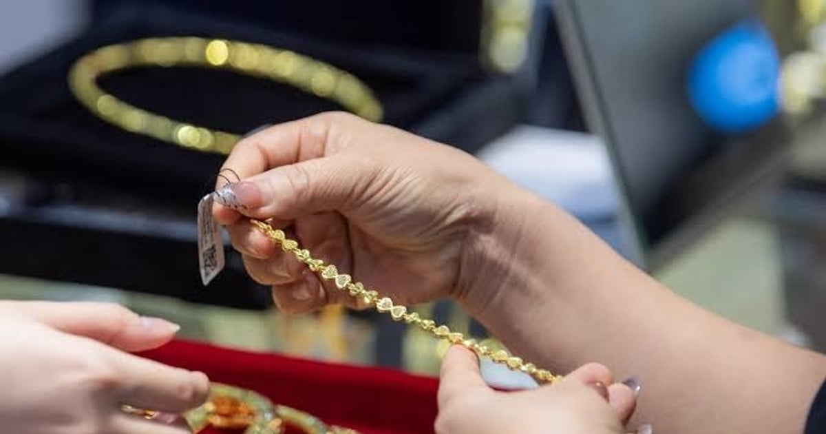 Giá vàng 9999, nhẫn PNJ ngày 18/9/2026