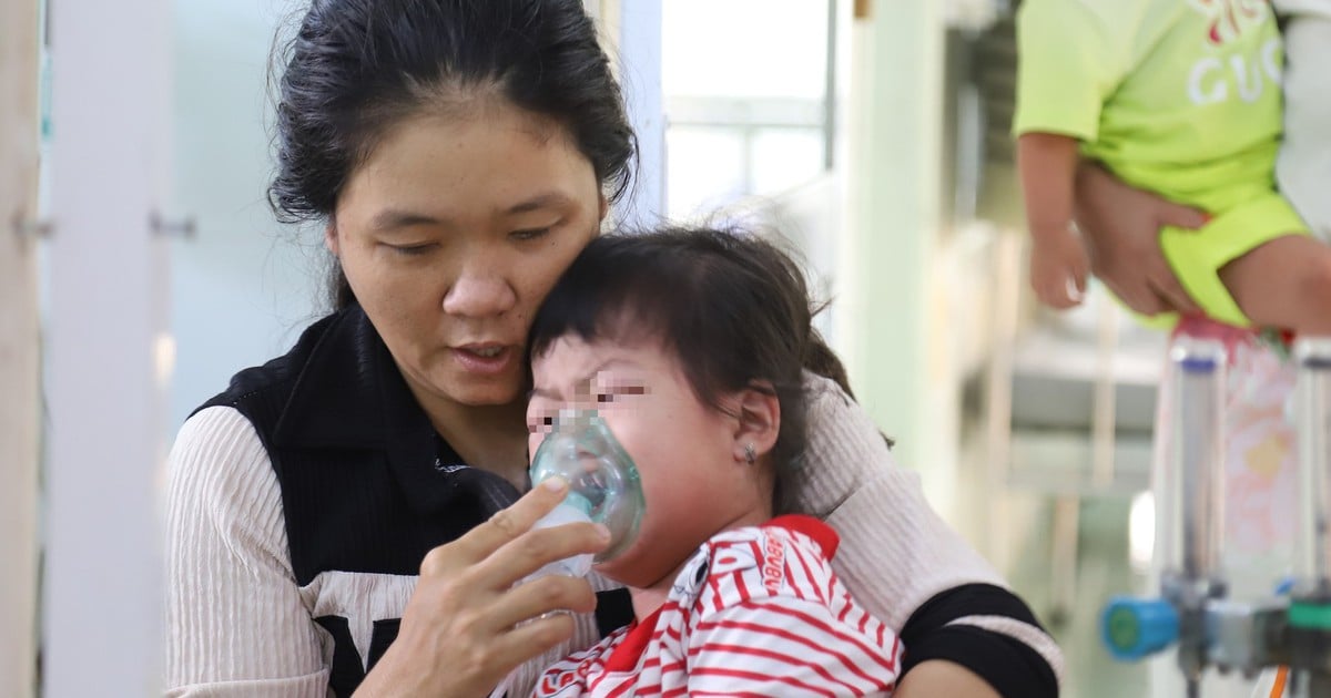 Udara berkabut, cuaca tidak menentu: Dokter memperingatkan tentang penyakit yang rentan menyerang anak-anak.