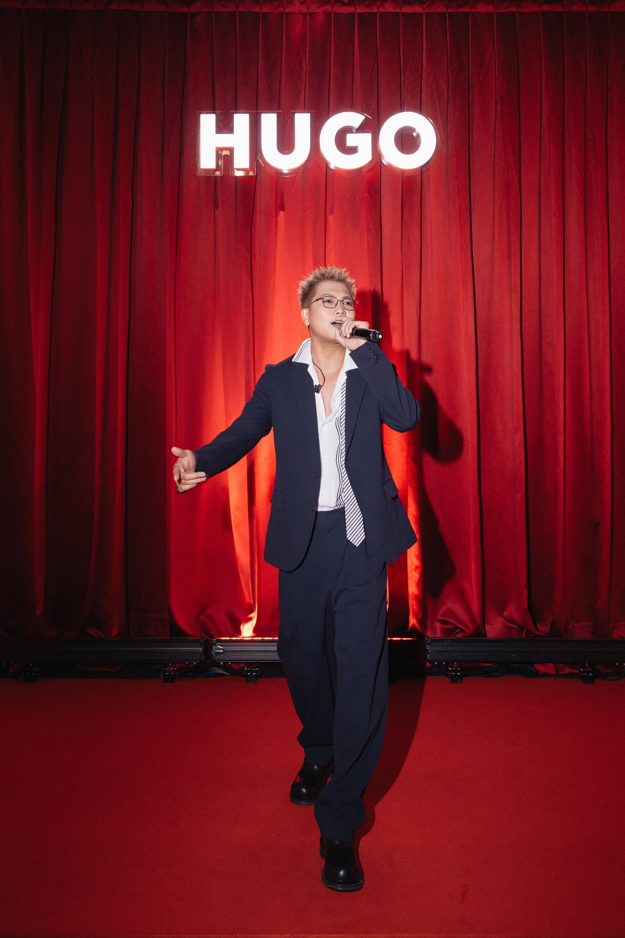 Hugo Thu Đông 2026 ảnh 7