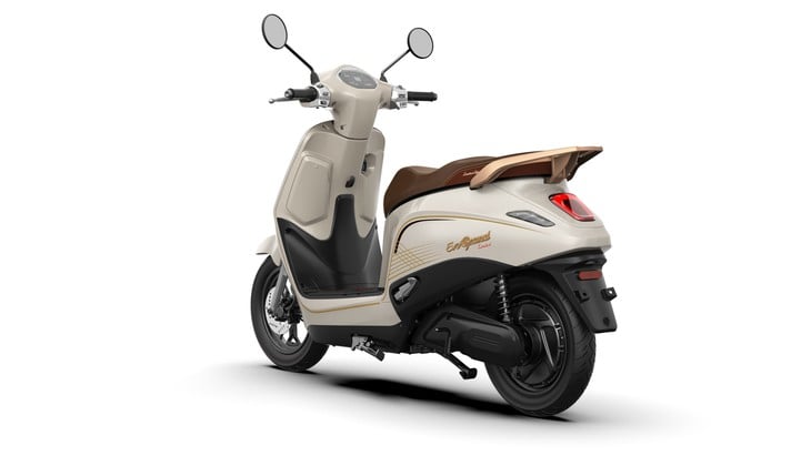 Sepeda motor listrik VinFast Evo Grand baru diluncurkan: Harga mulai 25,9 juta VND, jangkauan hingga 262km/pengisian - Foto 7.