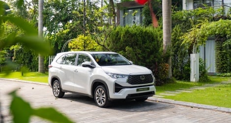 Toyota Innova Cross Hybrid: Wanneer praktijktests en redelijke aanbiedingen de doorslag geven bij de