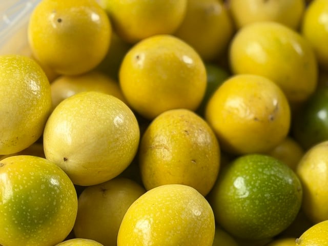 Guava Ripe Yellow Small business owners explain why golden passion fruit is twice as ...