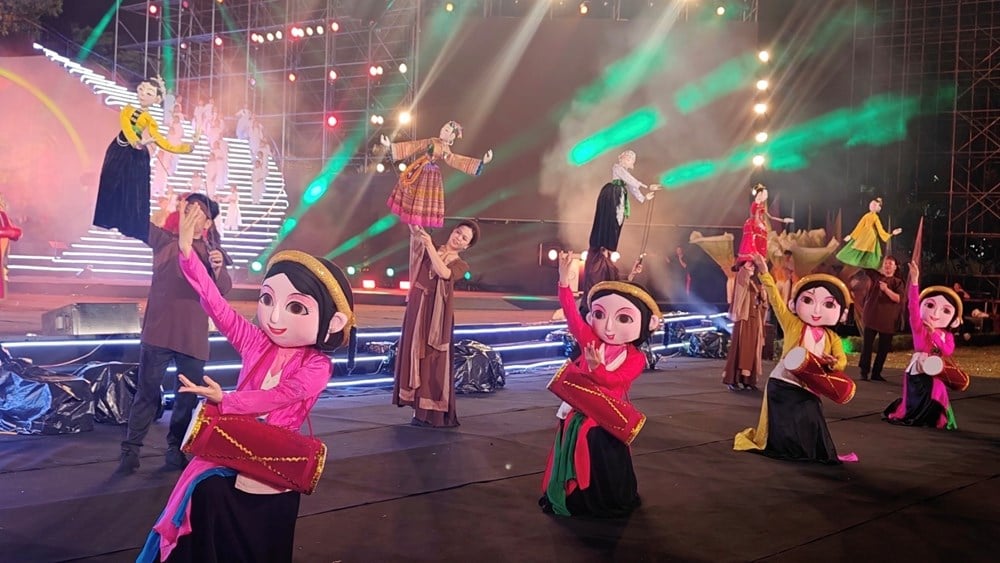 Dàn nghệ sĩ được mong chờ trong Lễ bế mạc Lễ hội Văn hóa thế giới tại Hà Nội lần thứ hai - ảnh 3