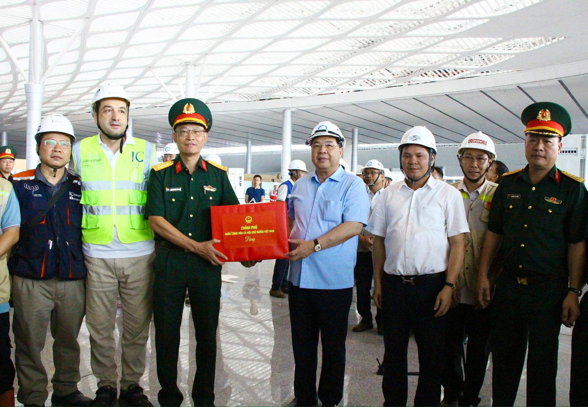 Phó Thủ tướng Thường trực Phạm Gia Túc kiểm tra loạt đường kết nối và sân bay Long Thành - Ảnh 9.