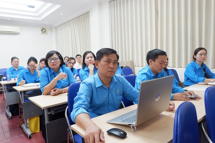  Người lao động thay đổi, cán bộ công đoàn cũng phải đổi mới - Ảnh 4.