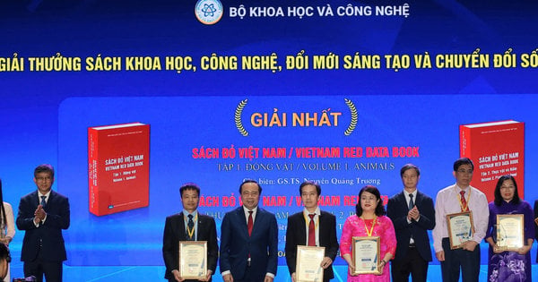 Diez obras fueron galardonadas en los Premios Literarios de Ciencia, Tecnología, Innovación y Transformación Digital de 2026. – Vietnam.vn