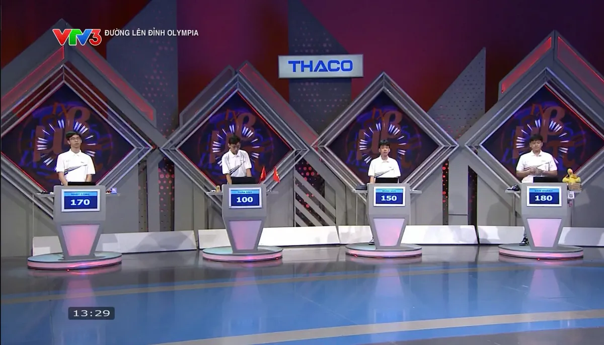 Đường lên đỉnh Olympia: Kịch tính tới phút chót, nam sinh Khánh Hòa xuất sắc giành vòng nguyệt quế  - Ảnh 4.