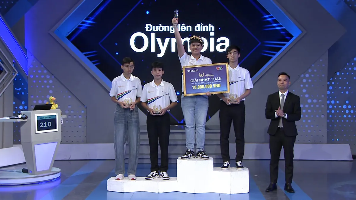 Đường lên đỉnh Olympia: Kịch tính tới phút chót, nam sinh Khánh Hòa xuất sắc giành vòng nguyệt quế  - Ảnh 9.