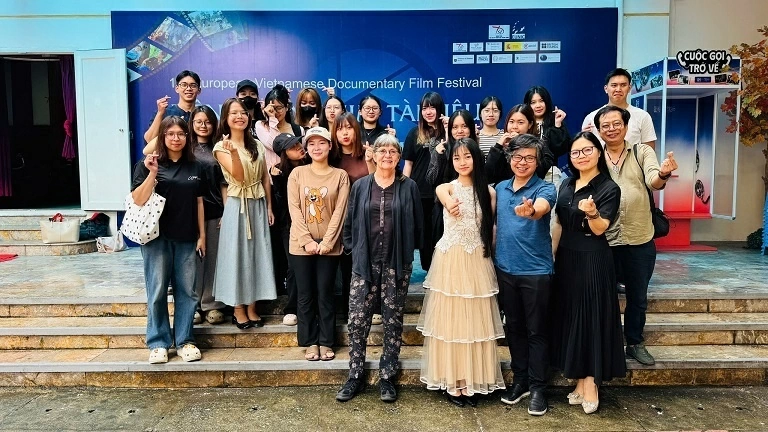Swedish director and his connection with Vietnam. Đạo diễn Thụy Điển và cơ duyên Việt Nam
