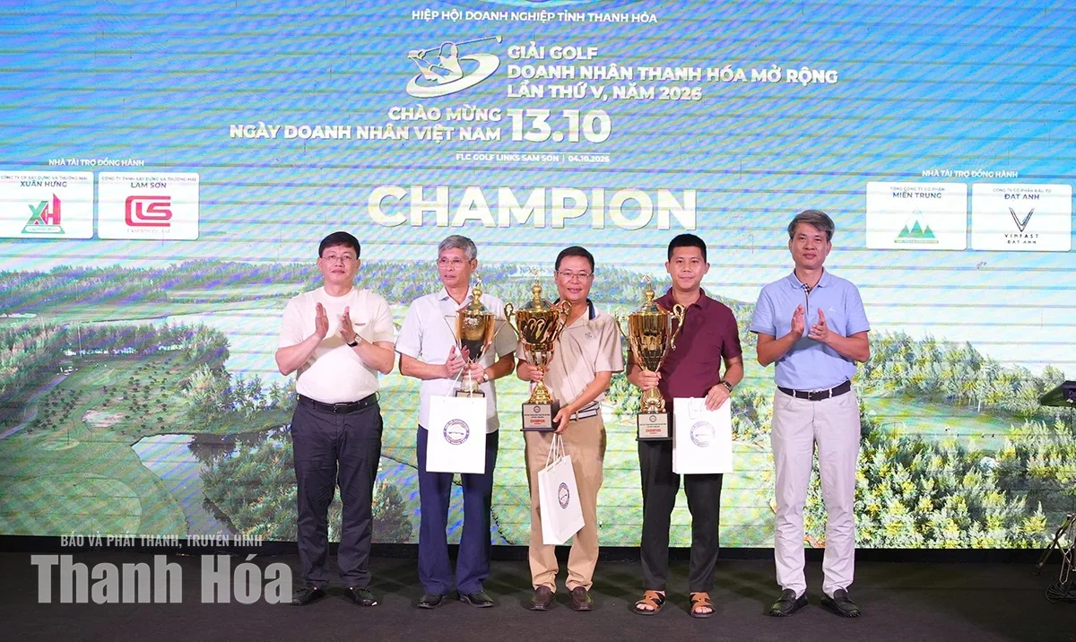 Giải Golf Doanh nhân Thanh Hóa mở rộng quyên góp 600 triệu đồng cho quỹ từ thiện&nbsp;