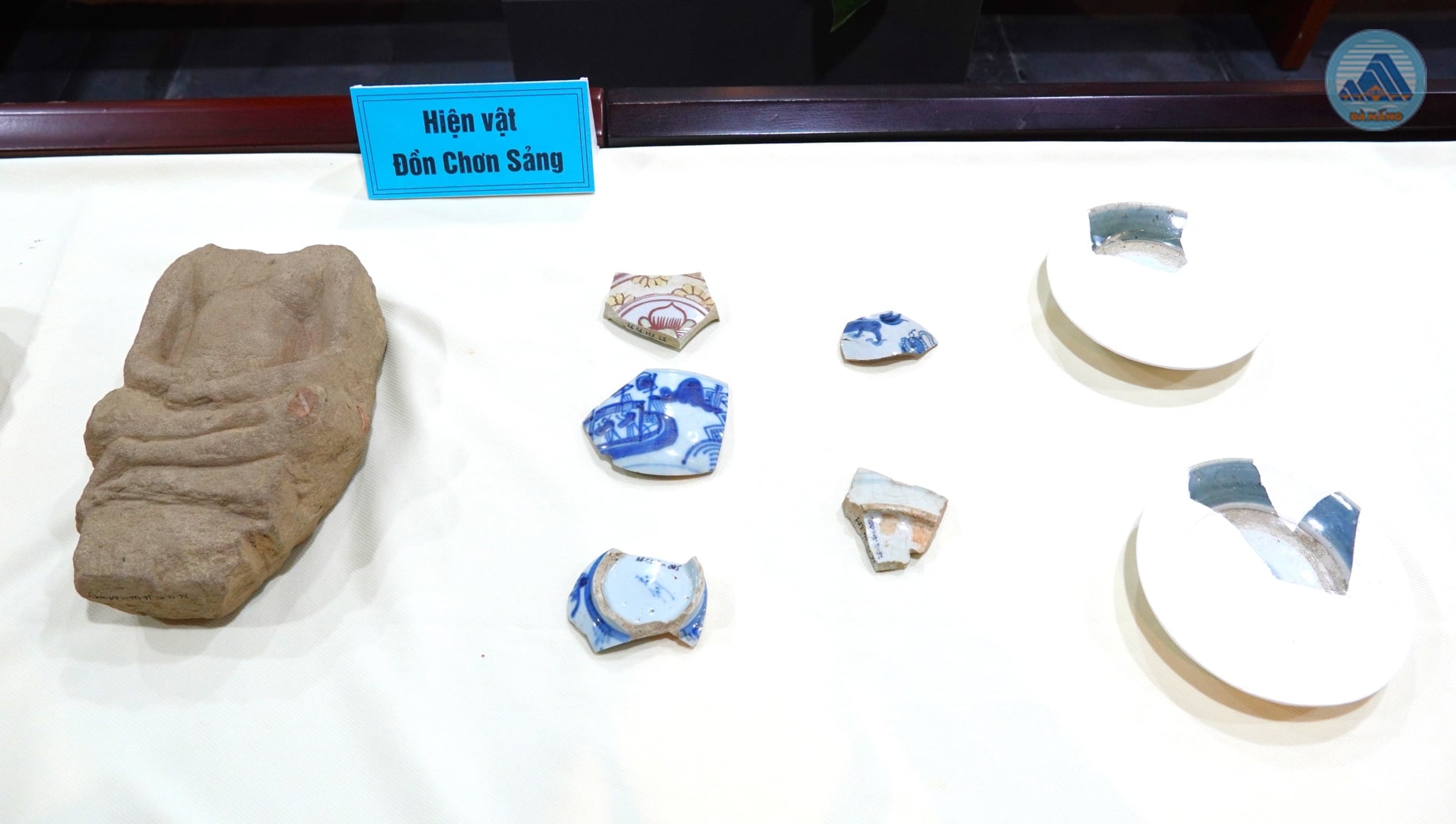 Na archeologische opgravingen bij het fort Chon S?ng en het station Nam Chon werden 88 artefacten ov