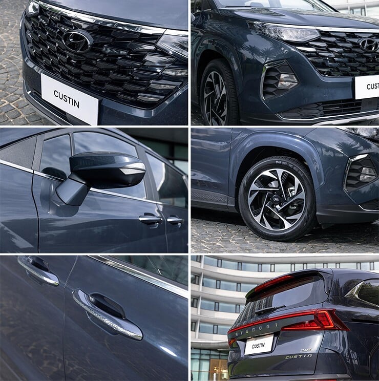 The Hyundai Curtis's body features convenient electric sliding doors.