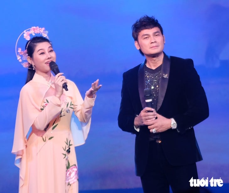 Que Tran reminisces about the time she performed with Kim Tieu Long - Photo 2.