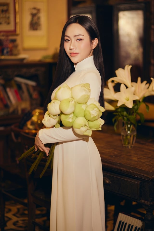 Giáng Sol was surprised by the age of 22 of the classical music champion Đặng Ngọc Anh.  - Photo 2.