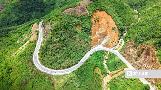 The situation is chaotic with the handling of landslides on the Khanh Le pass connecting Nha Trang and Da Lat - Photo 4.