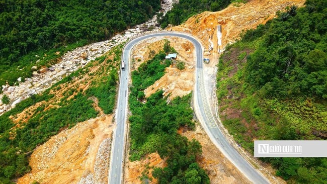 The situation is chaotic with the handling of landslides on the Khanh Le pass connecting Nha Trang and Da Lat - Photo 5.