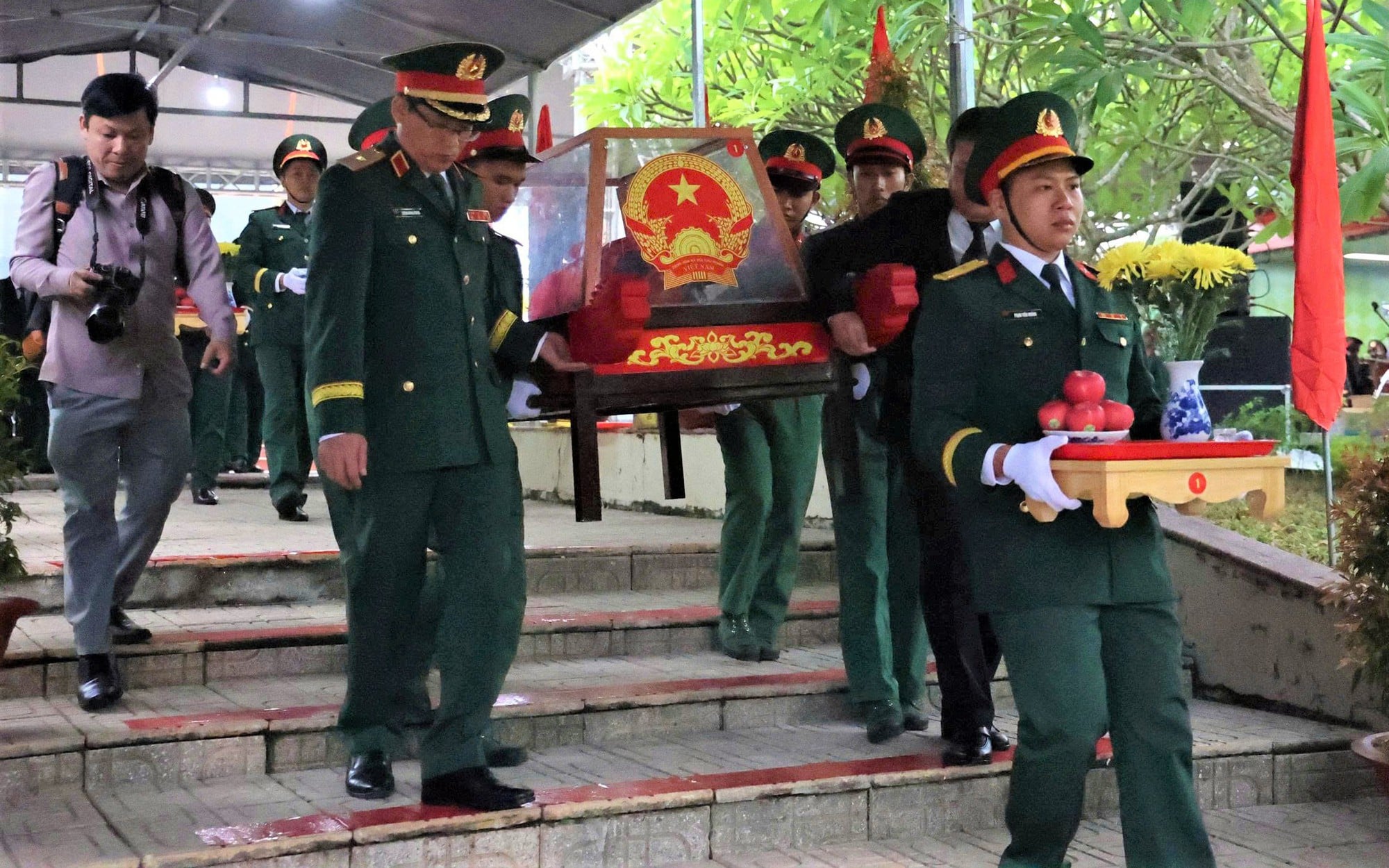 Khánh Hòa: Quy tập 9 hài cốt liệt sĩ tại xã Phước Dinh sau 6 ngày tìm kiếm - Ảnh 3.