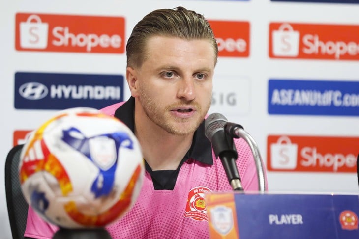 What did the coach of Ho Chi Minh City Police FC say before the match against the Thai representative? - Photo 2.