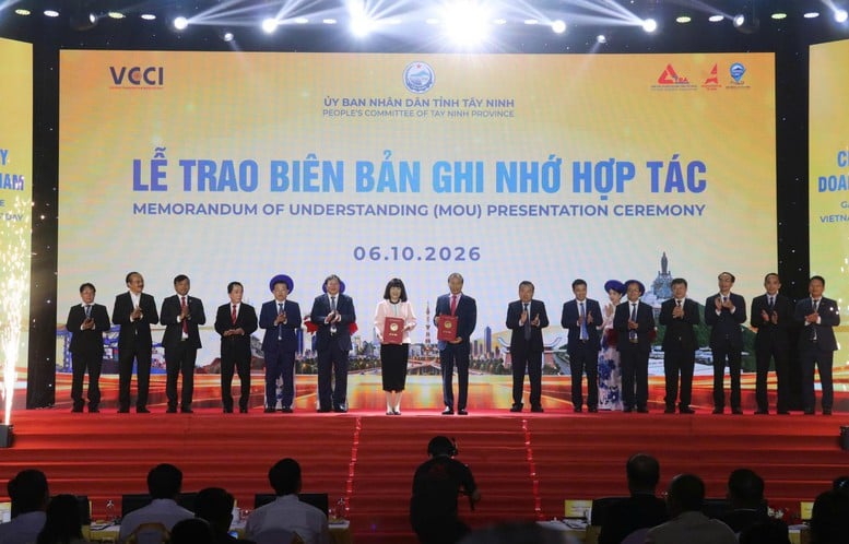 Tay Ninh accompanies and creates opportunities for businesses to develop - Photo 1.