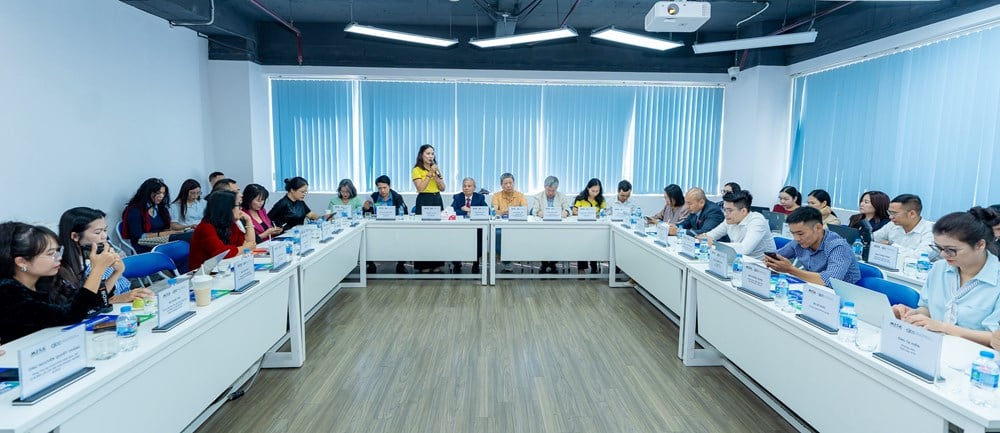 Cultura corporativă în fața nevoii de adaptare în era inteligenței artificiale - imaginea 1