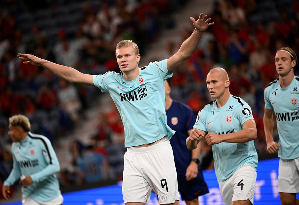 Vedetele se pregătesc să fugă de la Man City - Foto 1.