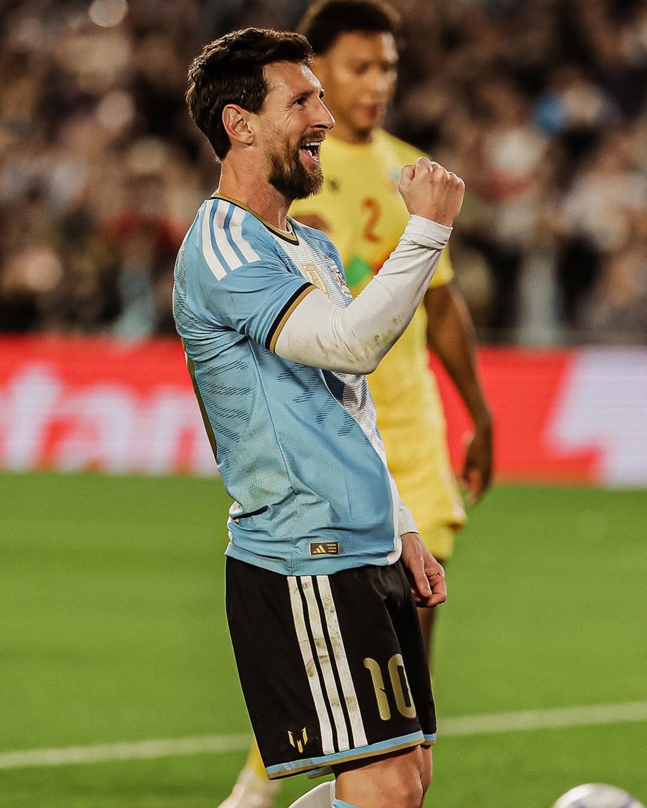 Lionel Messi strălucește în meciul său de adio pentru naționala Argentinei - Foto 2.