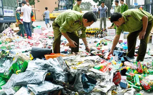 Il periodo di massima attività per la lotta alle frodi commerciali è la fine dell'anno. Cao điểm chống gian lận thương mại cuối năm