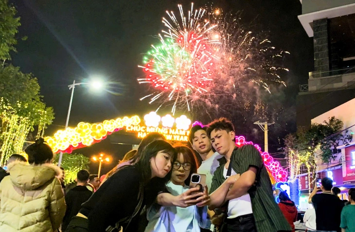 Nha Trang - Ảnh 1.