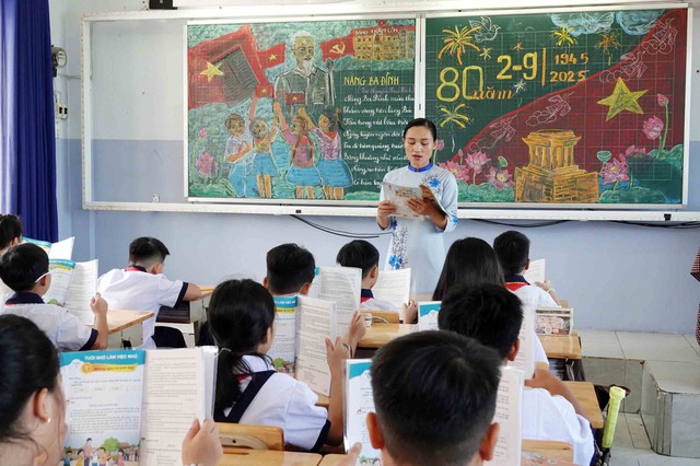 Một năm nhiều quyết sách, thay đổi lớn của giáo dục - Ảnh 1.