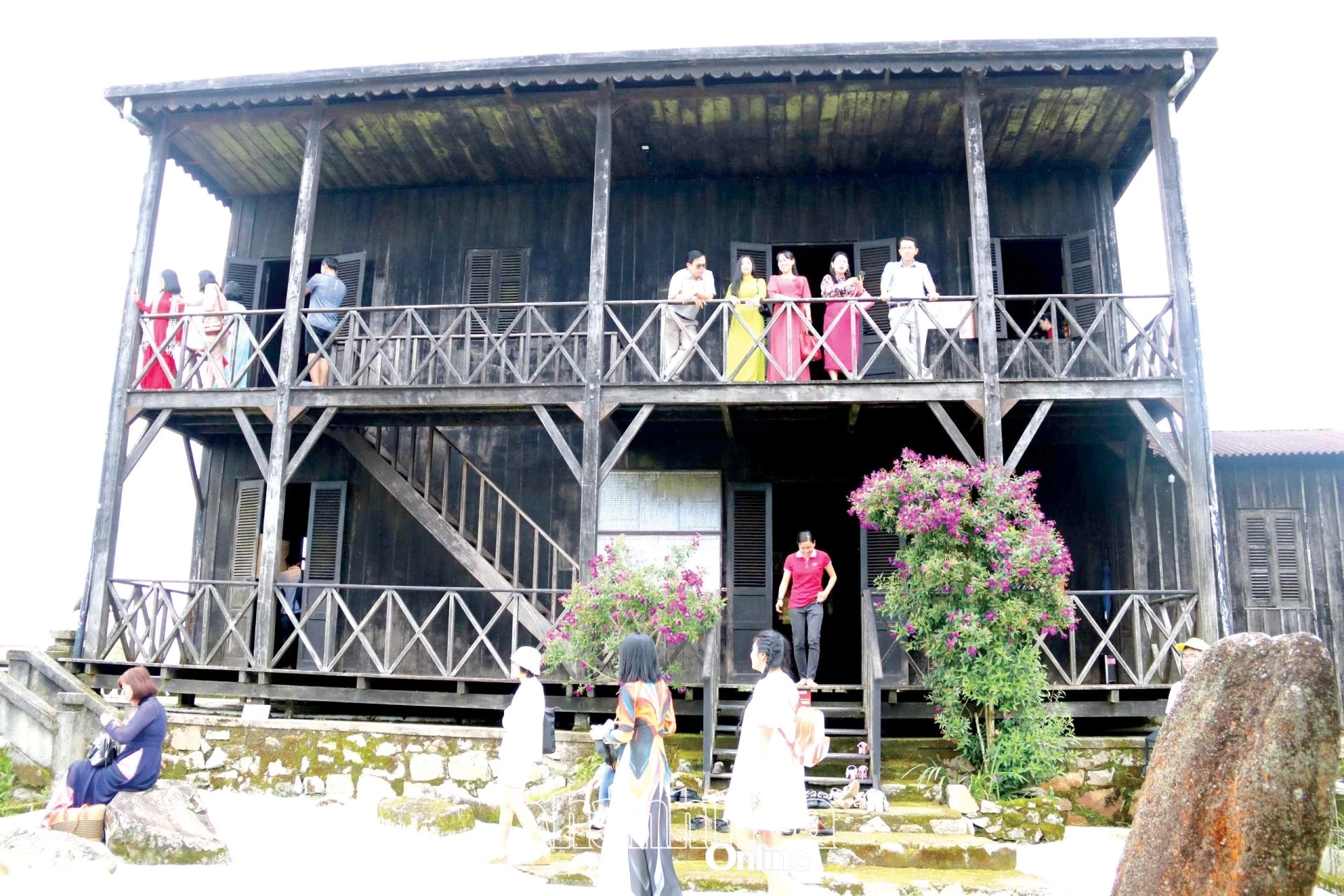 Rezervația naturală Hon Ba atrage turiștii cu frumusețea sa naturală neatinsă și clima răcoroasă.